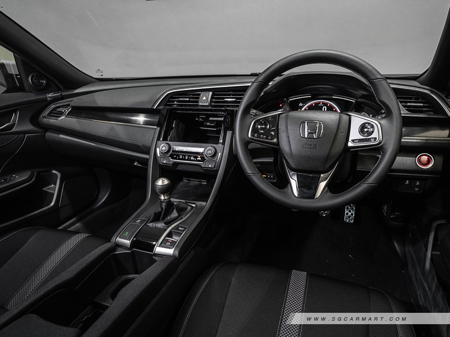 https://i.i-sgcm.com/new_cars/cars/12120/12120_g138