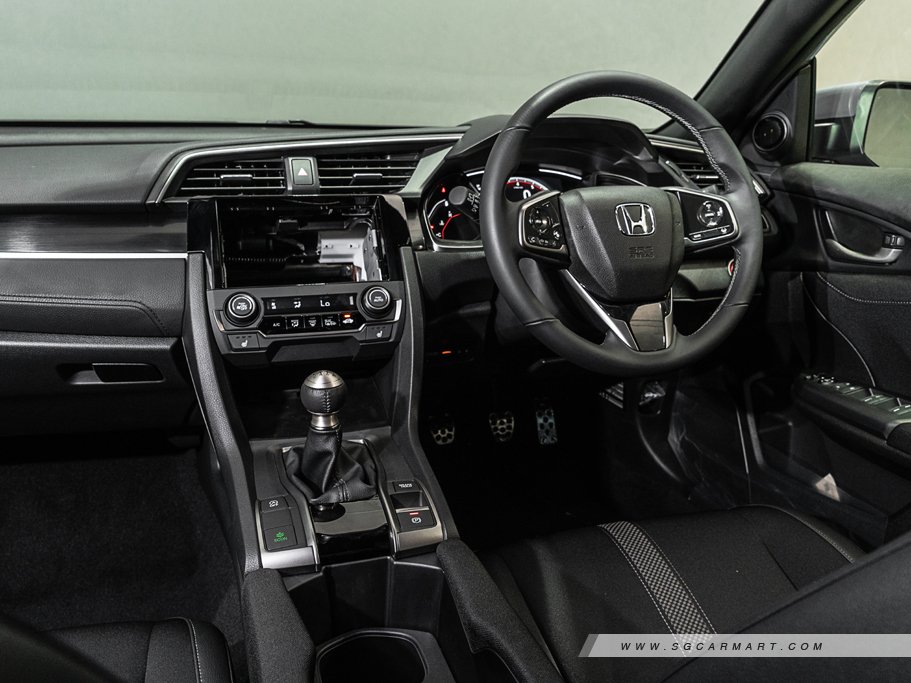 https://i.i-sgcm.com/new_cars/cars/12120/12120_g139