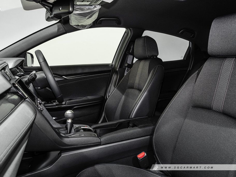 https://i.i-sgcm.com/new_cars/cars/12120/12120_g166