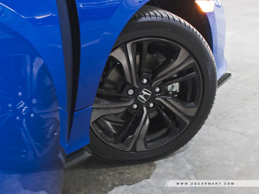https://i.i-sgcm.com/new_cars/cars/12120/12120_g29