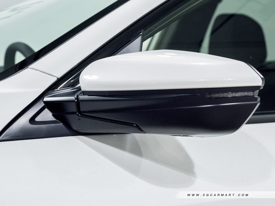 https://i.i-sgcm.com/new_cars/cars/12120/12120_g52