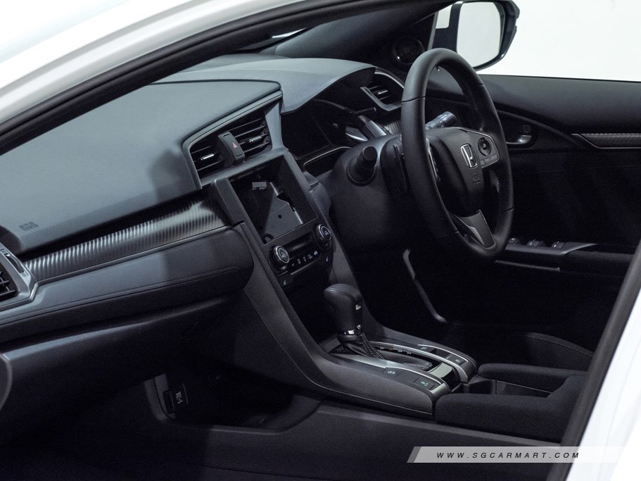 https://i.i-sgcm.com/new_cars/cars/12120/12120_g53