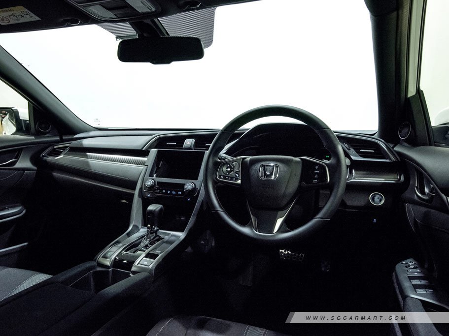 https://i.i-sgcm.com/new_cars/cars/12120/12120_g58