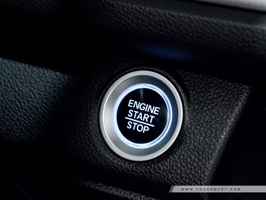 https://i.i-sgcm.com/new_cars/cars/12120/12120_g64