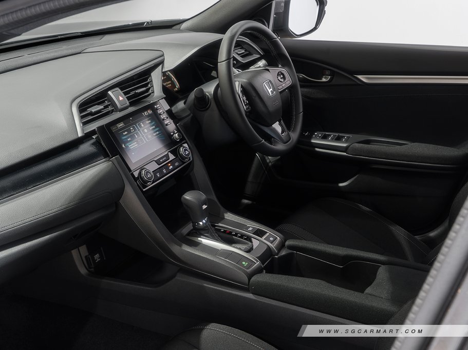https://i.i-sgcm.com/new_cars/cars/12120/12120_g83