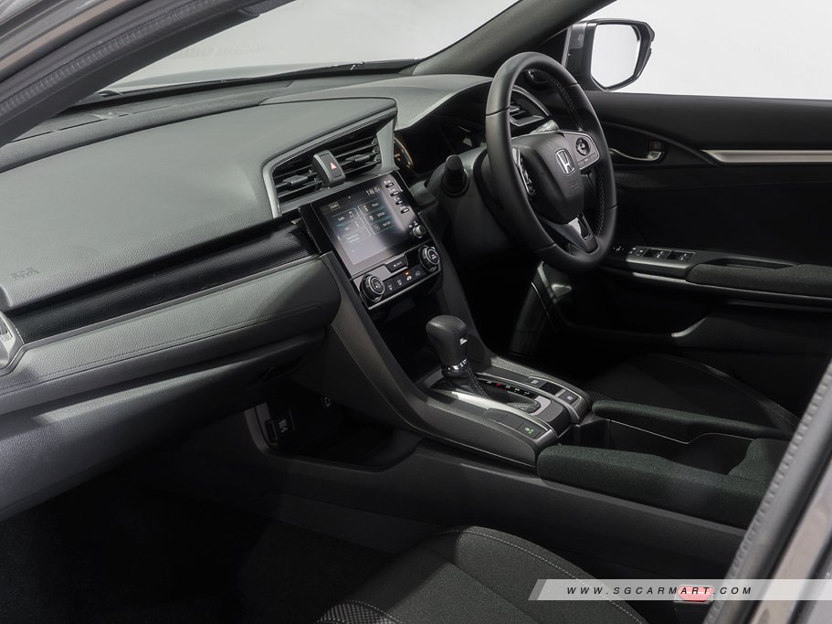 https://i.i-sgcm.com/new_cars/cars/12120/12120_g84