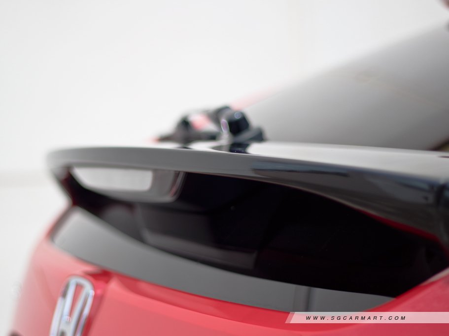 https://i.i-sgcm.com/new_cars/cars/12120/12120_g9
