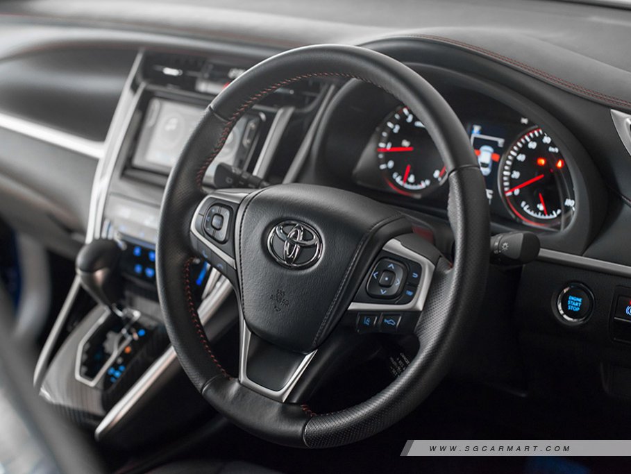 https://i.i-sgcm.com/new_cars/cars/12121/12121_g12