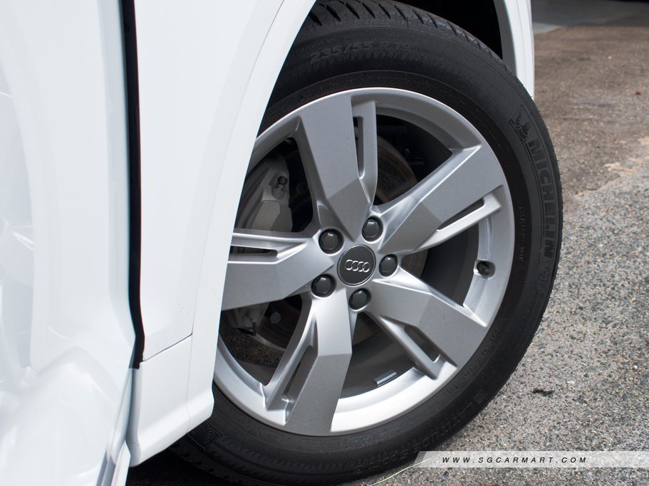 https://i.i-sgcm.com/new_cars/cars/12125/12125_g11