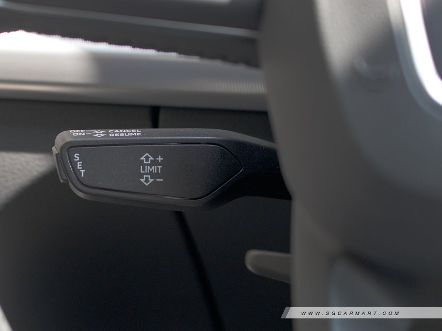 https://i.i-sgcm.com/new_cars/cars/12125/12125_g18