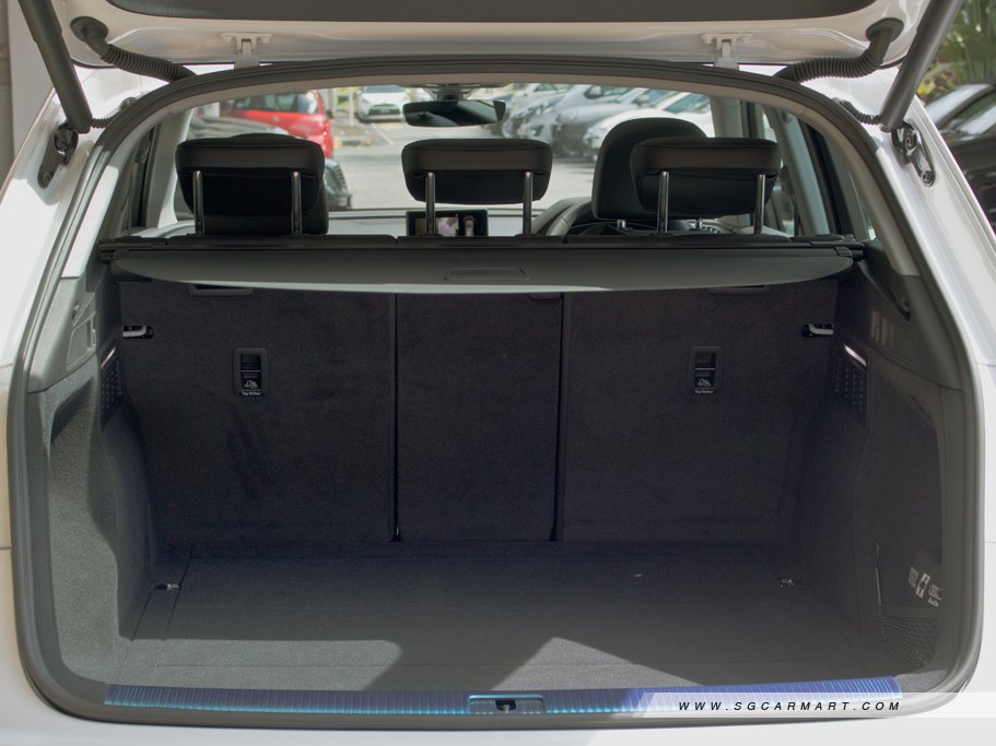 https://i.i-sgcm.com/new_cars/cars/12125/12125_g28
