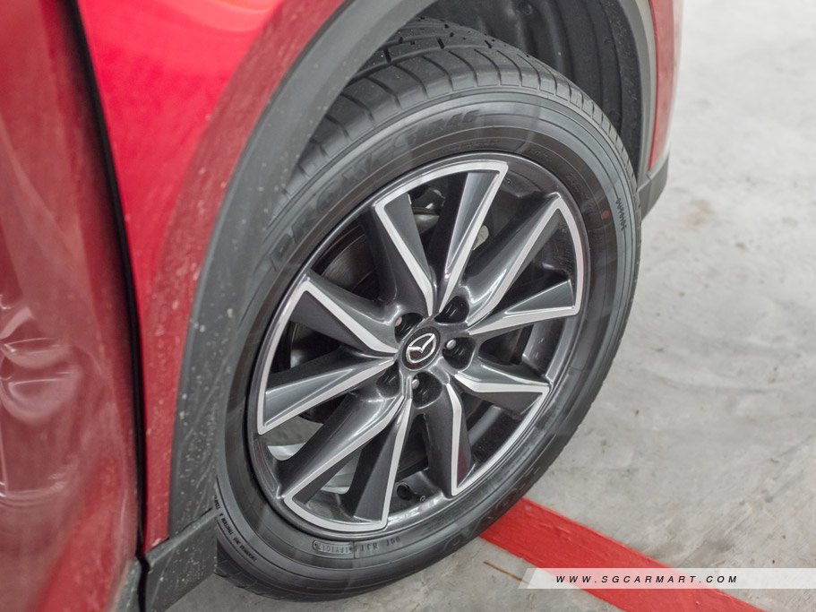 https://i.i-sgcm.com/new_cars/cars/12128/12128_g24