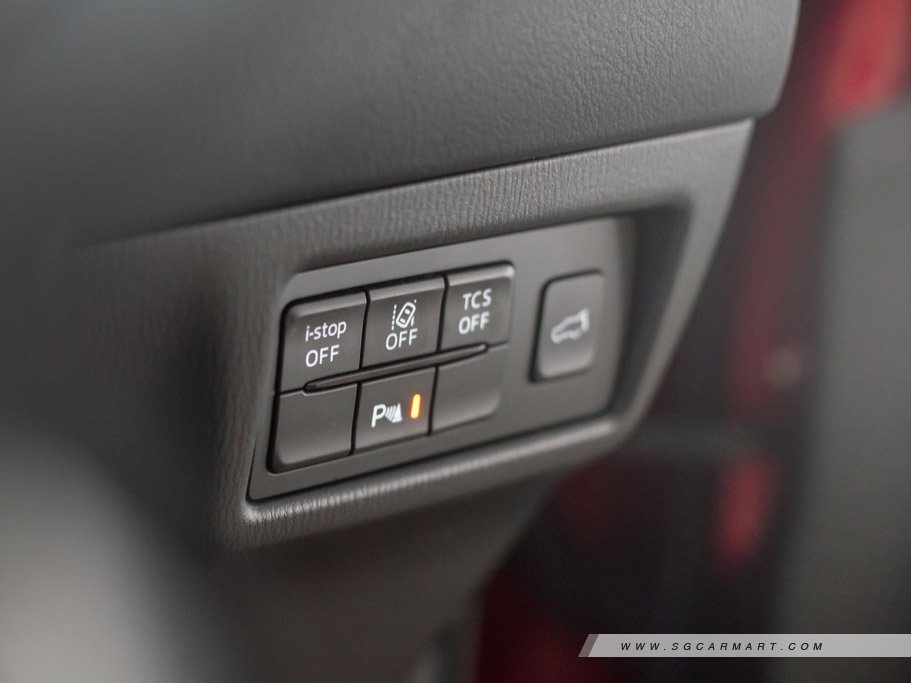https://i.i-sgcm.com/new_cars/cars/12128/12128_g30