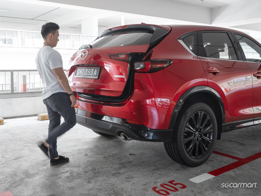 https://i.i-sgcm.com/new_cars/cars/12128/12128_g59