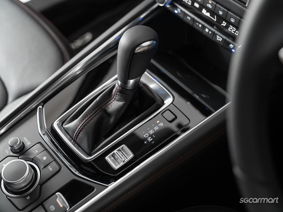 https://i.i-sgcm.com/new_cars/cars/12128/12128_g75