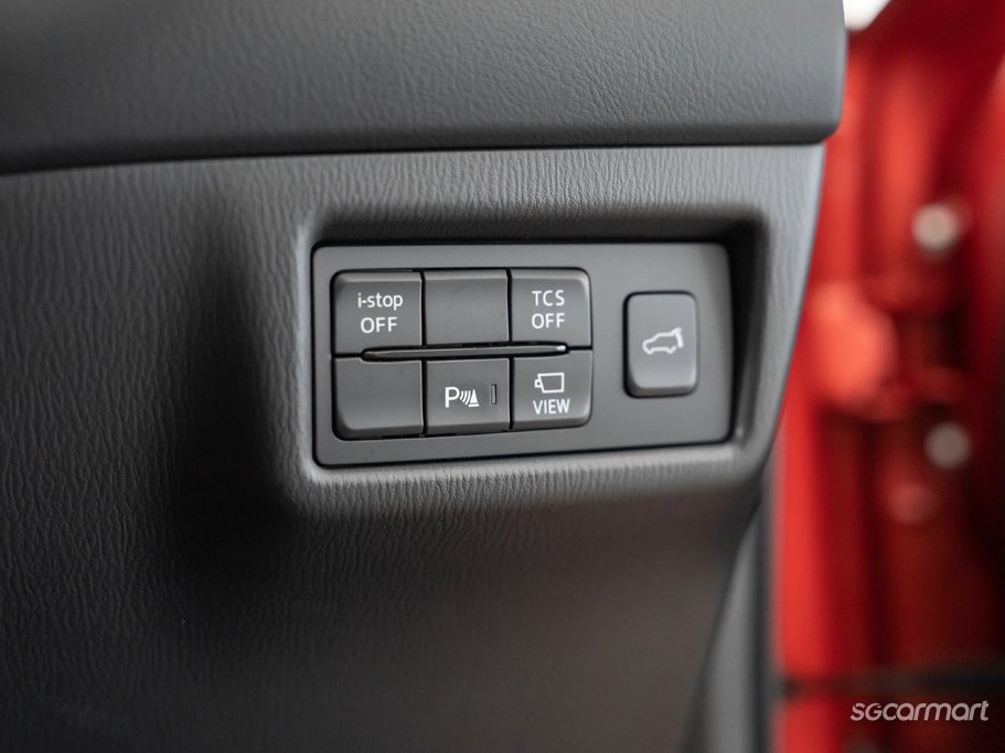 https://i.i-sgcm.com/new_cars/cars/12128/12128_g83