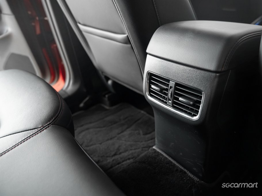 https://i.i-sgcm.com/new_cars/cars/12128/12128_g91