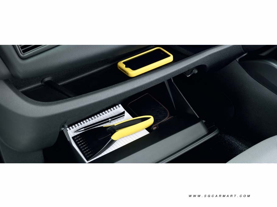 https://i.i-sgcm.com/new_cars/cars/12130/12130_g12