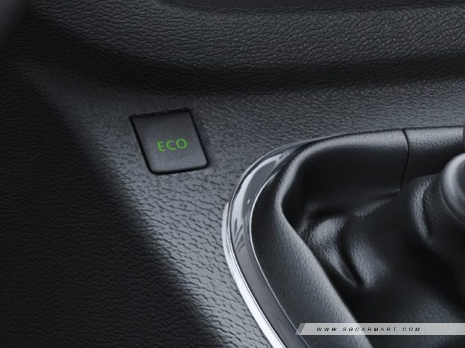 https://i.i-sgcm.com/new_cars/cars/12131/12131_g11