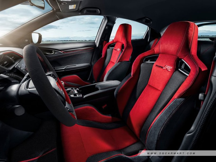 https://i.i-sgcm.com/new_cars/cars/12132/12132_g31