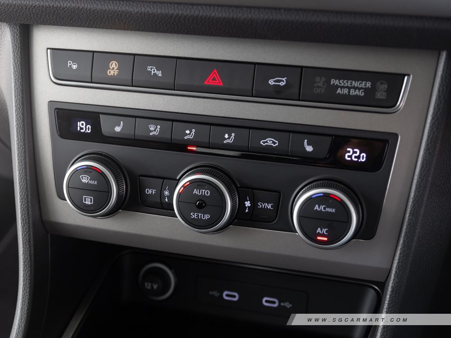 https://i.i-sgcm.com/new_cars/cars/12135/12135_g112