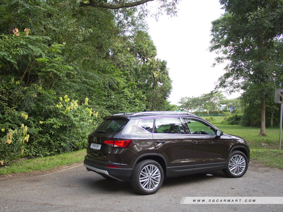 https://i.i-sgcm.com/new_cars/cars/12135/12135_g12