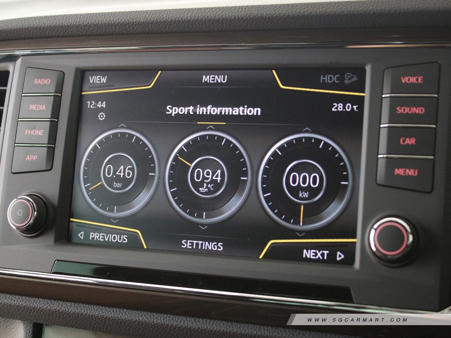 https://i.i-sgcm.com/new_cars/cars/12135/12135_g19