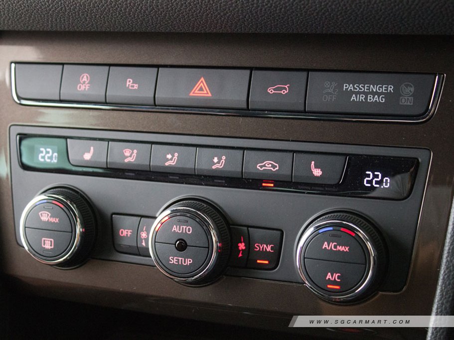 https://i.i-sgcm.com/new_cars/cars/12135/12135_g23