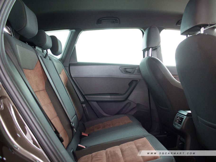https://i.i-sgcm.com/new_cars/cars/12135/12135_g28