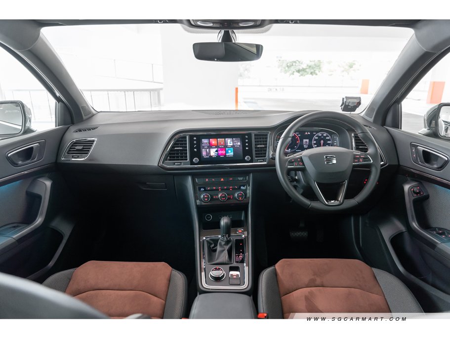 https://i.i-sgcm.com/new_cars/cars/12135/12135_g39