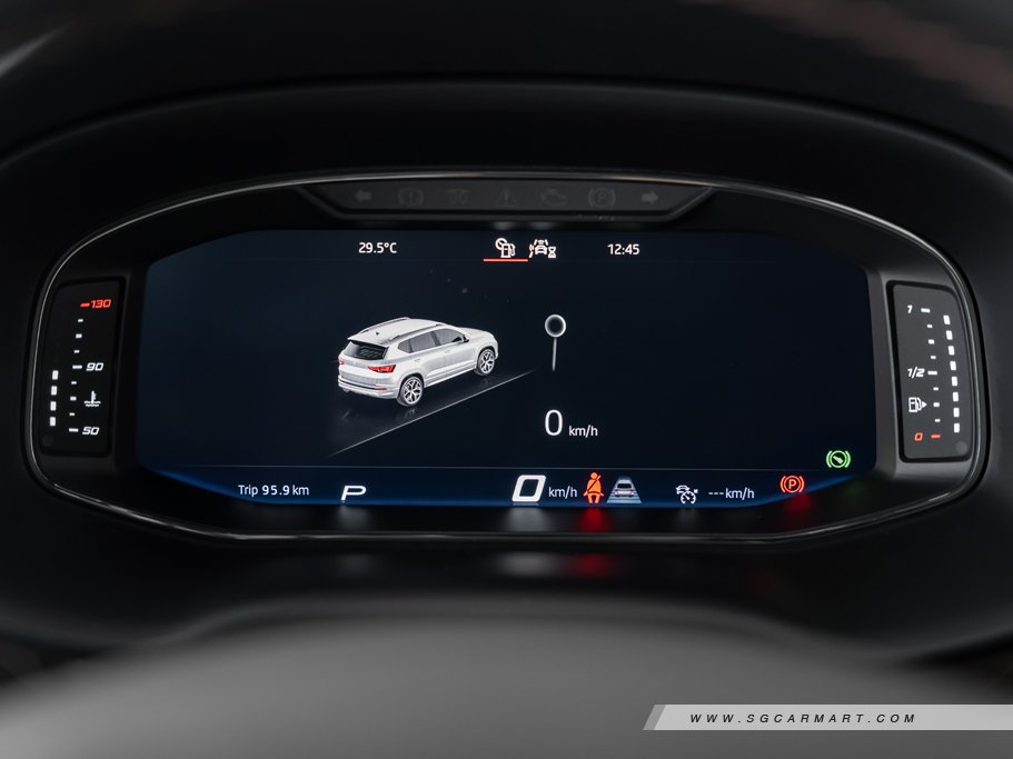 https://i.i-sgcm.com/new_cars/cars/12135/12135_g45