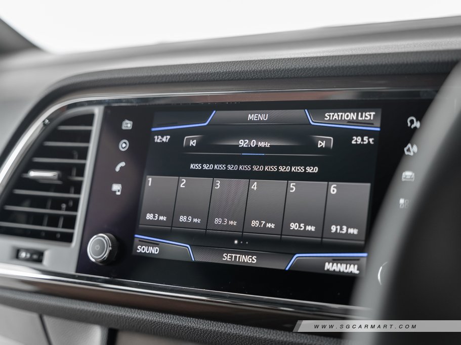 https://i.i-sgcm.com/new_cars/cars/12135/12135_g48