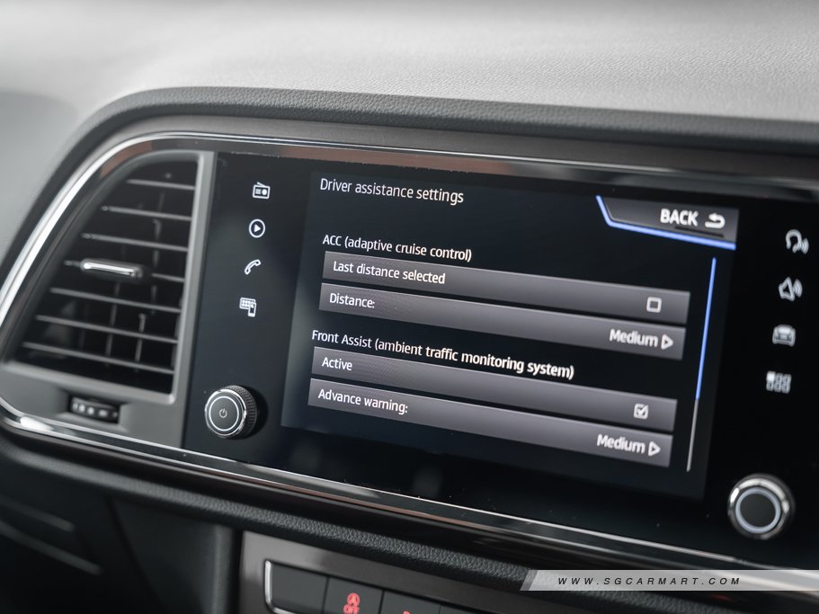 https://i.i-sgcm.com/new_cars/cars/12135/12135_g52