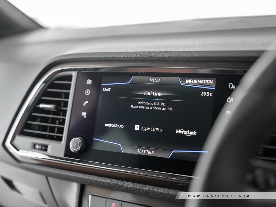 https://i.i-sgcm.com/new_cars/cars/12135/12135_g54
