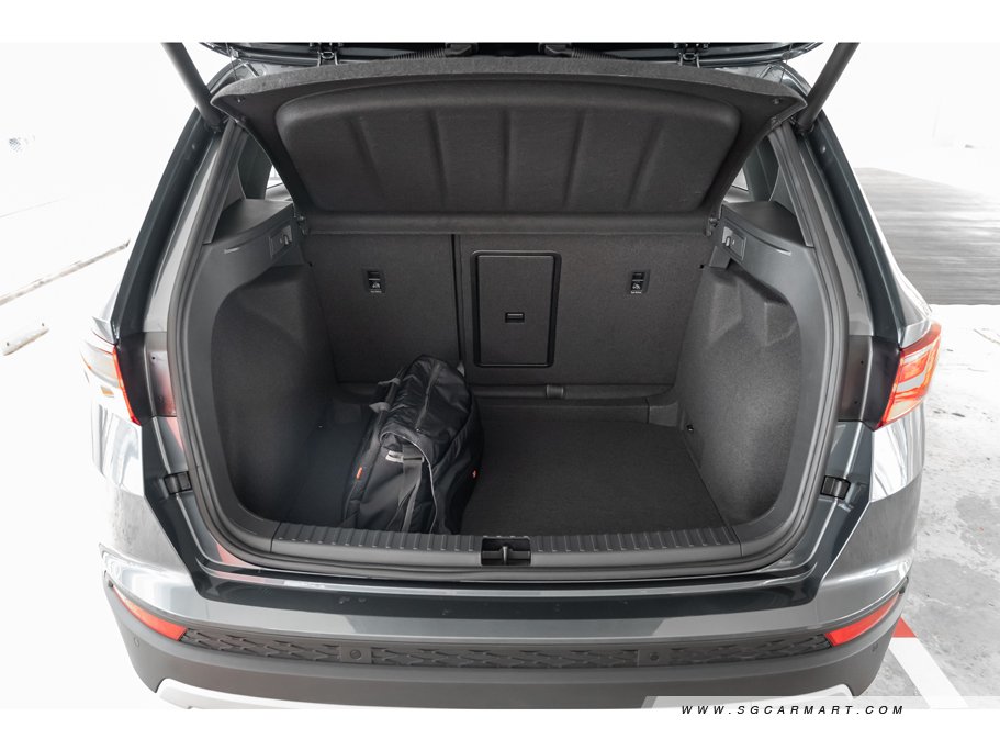https://i.i-sgcm.com/new_cars/cars/12135/12135_g65