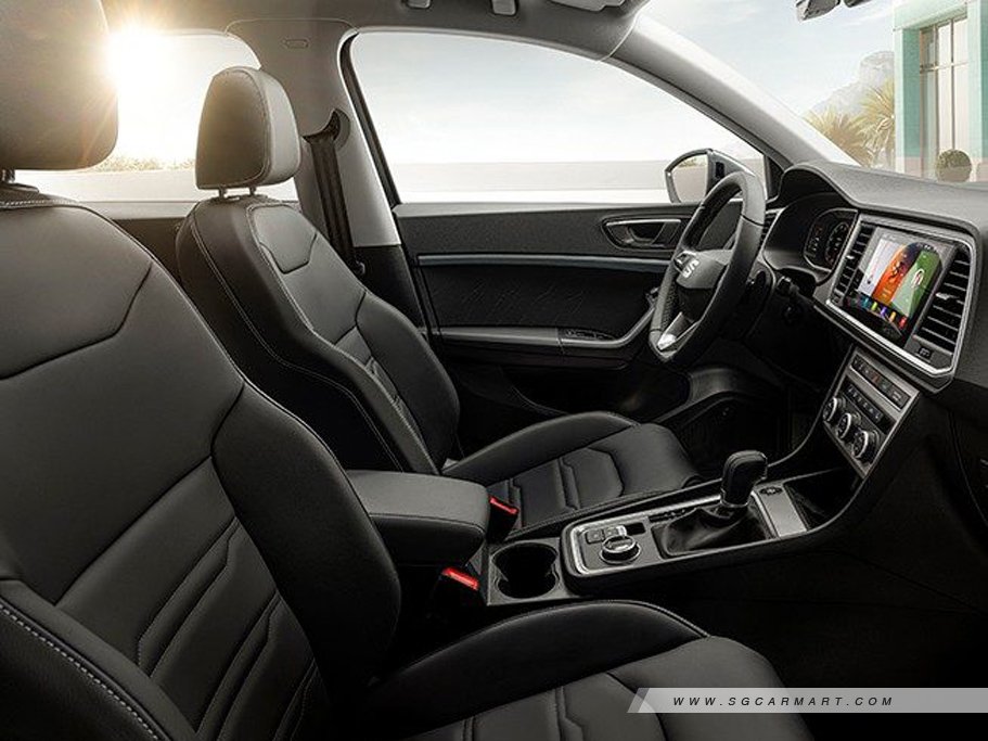 https://i.i-sgcm.com/new_cars/cars/12135/12135_g77