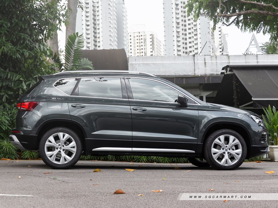 https://i.i-sgcm.com/new_cars/cars/12135/12135_g84