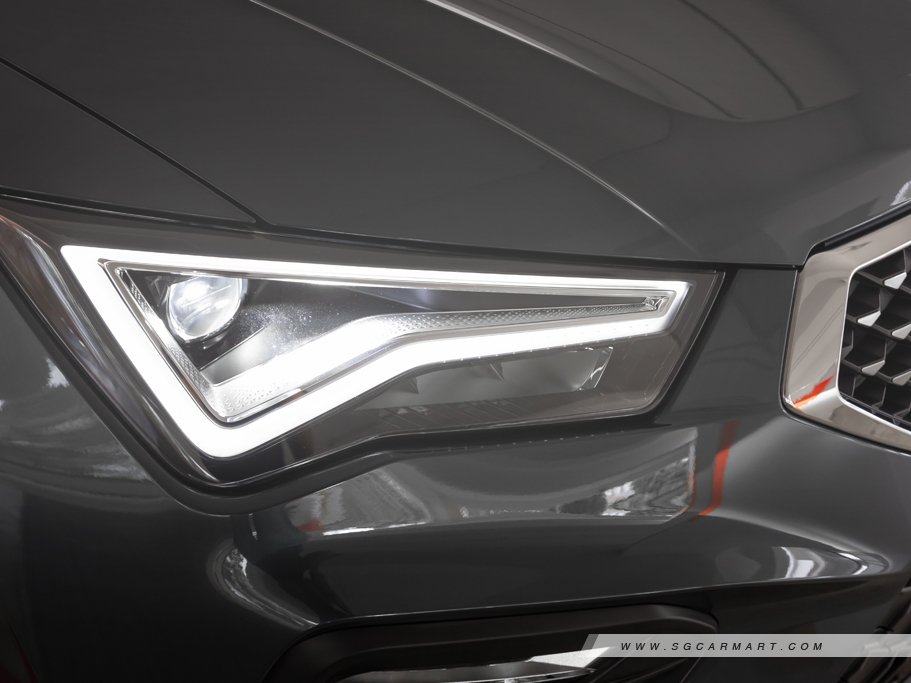 https://i.i-sgcm.com/new_cars/cars/12135/12135_g90