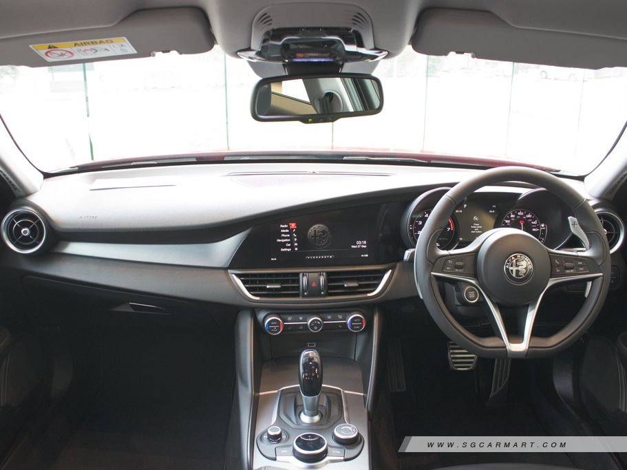 https://i.i-sgcm.com/new_cars/cars/12138/12138_g11