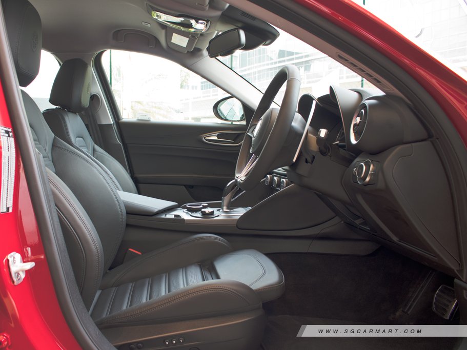 https://i.i-sgcm.com/new_cars/cars/12138/12138_g9