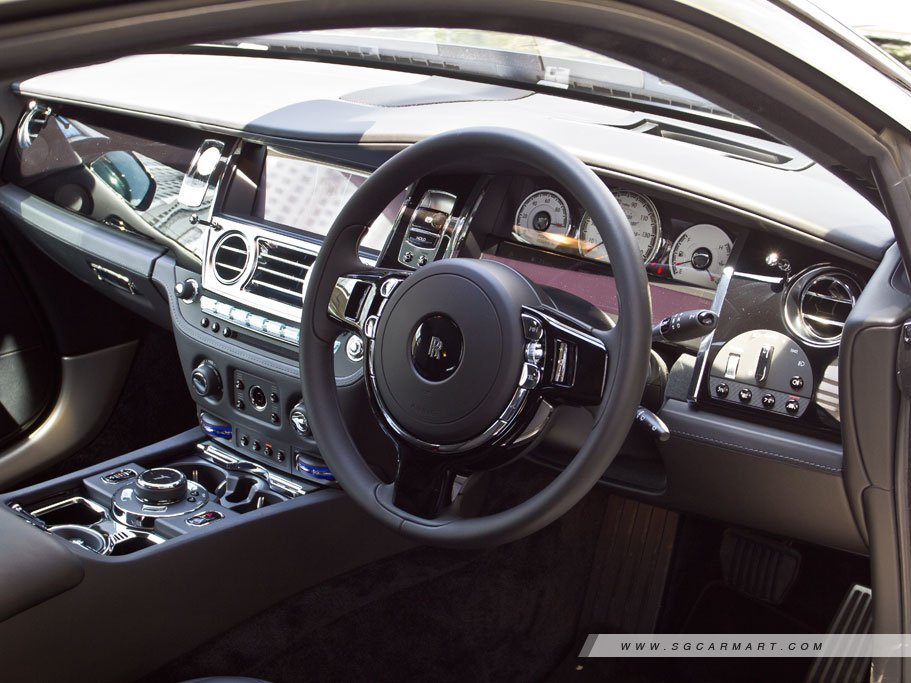 https://i.i-sgcm.com/new_cars/cars/12141/12141_g22