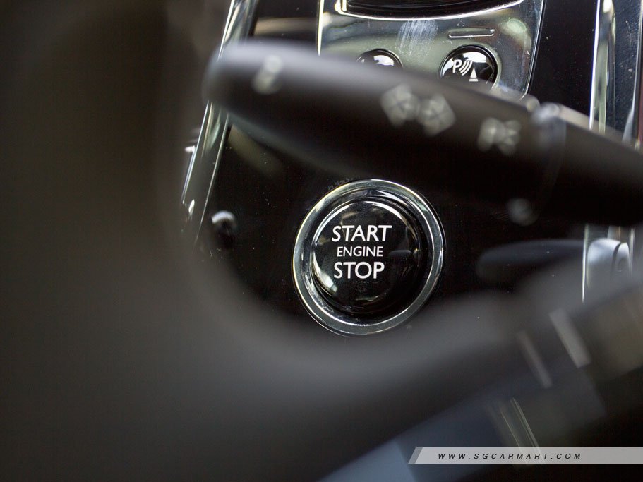 https://i.i-sgcm.com/new_cars/cars/12141/12141_g27