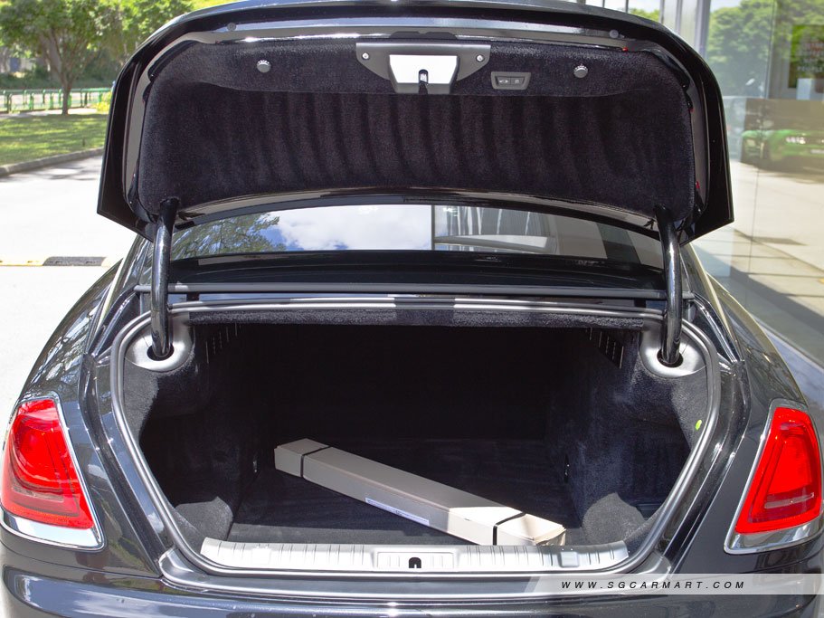 https://i.i-sgcm.com/new_cars/cars/12141/12141_g34
