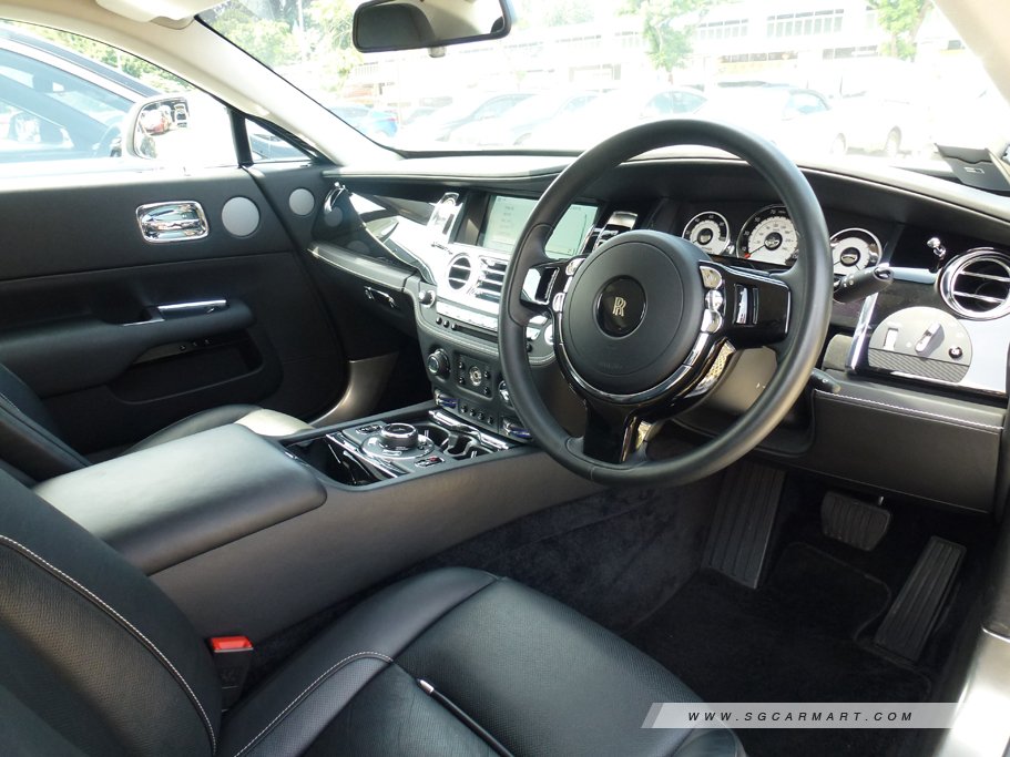 https://i.i-sgcm.com/new_cars/cars/12141/12141_g8