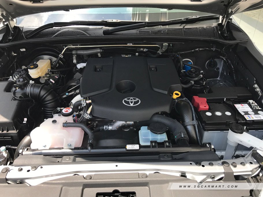 https://i.i-sgcm.com/new_cars/cars/12147/12147_g12