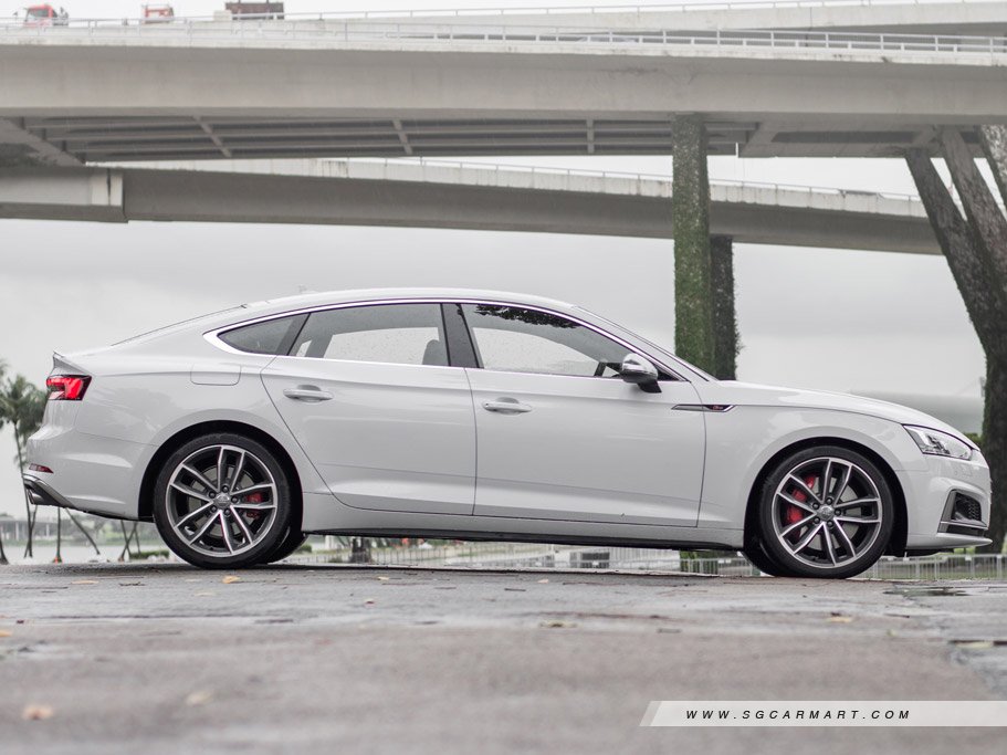https://i.i-sgcm.com/new_cars/cars/12156/12156_g11