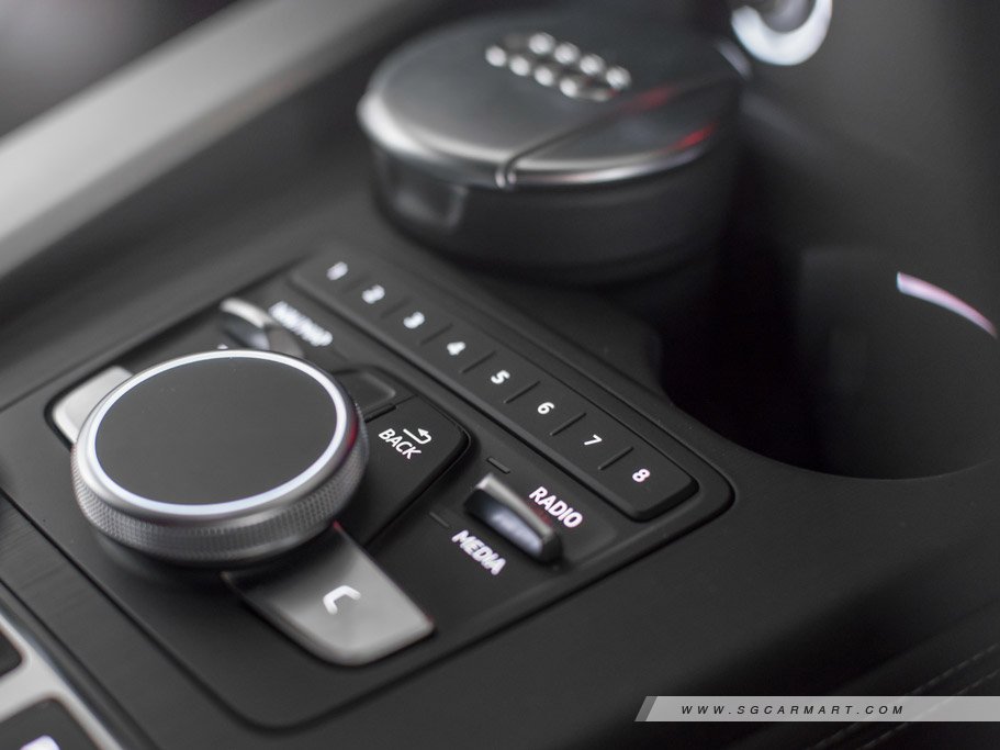 https://i.i-sgcm.com/new_cars/cars/12156/12156_g28
