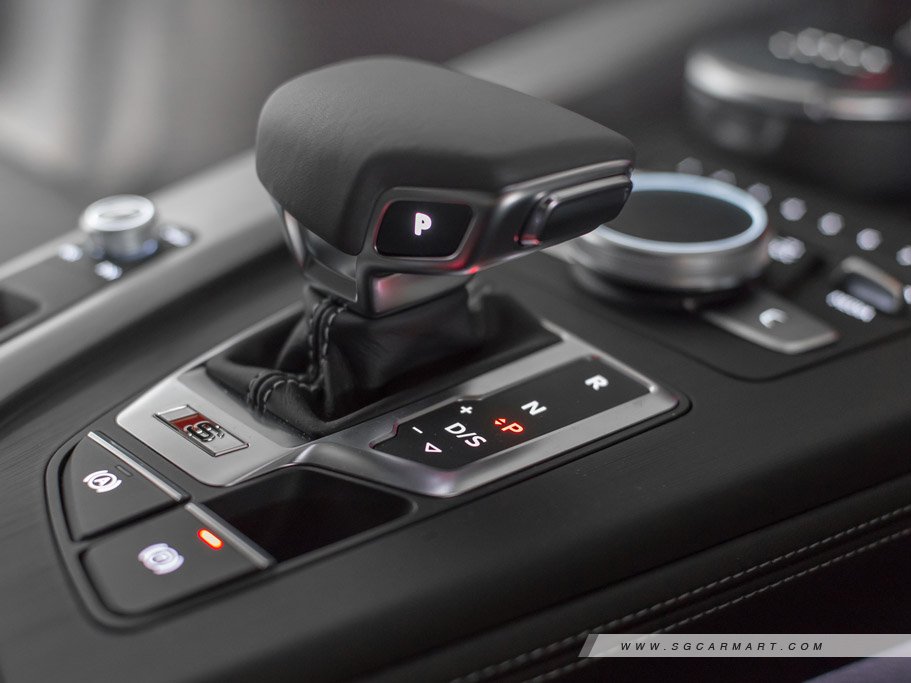 https://i.i-sgcm.com/new_cars/cars/12156/12156_g29