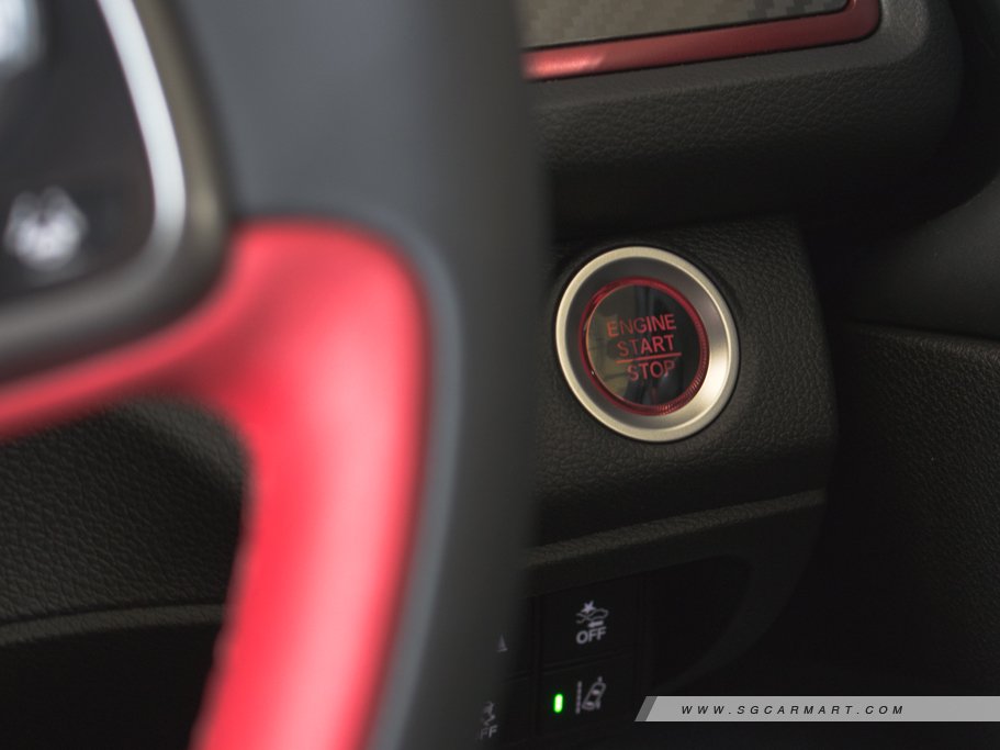 https://i.i-sgcm.com/new_cars/cars/12168/12168_g14