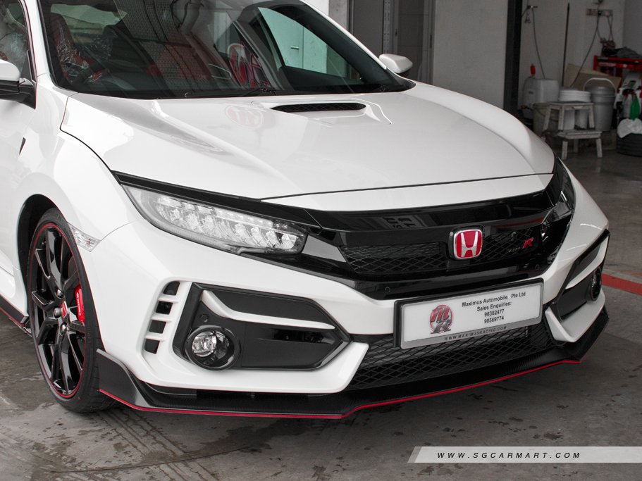 https://i.i-sgcm.com/new_cars/cars/12168/12168_g26